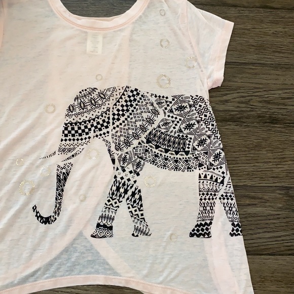 Kandy Kiss girls L elephant top w/ metallic design - Picture 5 of 6